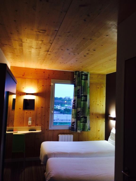 Fasthotel Dunkerque Groot-Sinten Kamer foto